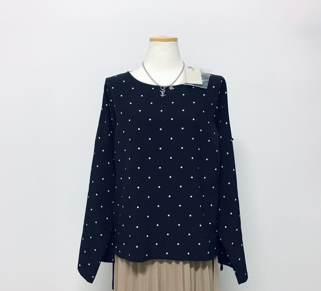 새상품) 검정 도트 리본 블라우스 상품이미지5