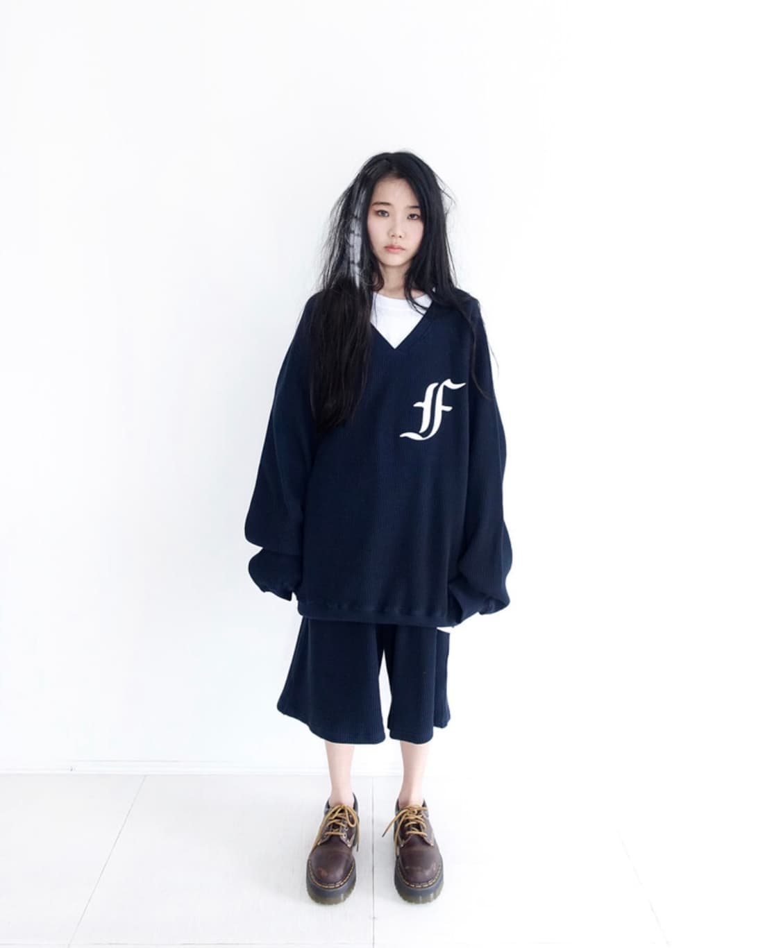 샵페어리 waffle boxy MTM 와플 박시 맨투맨 (navy) 상품이미지1