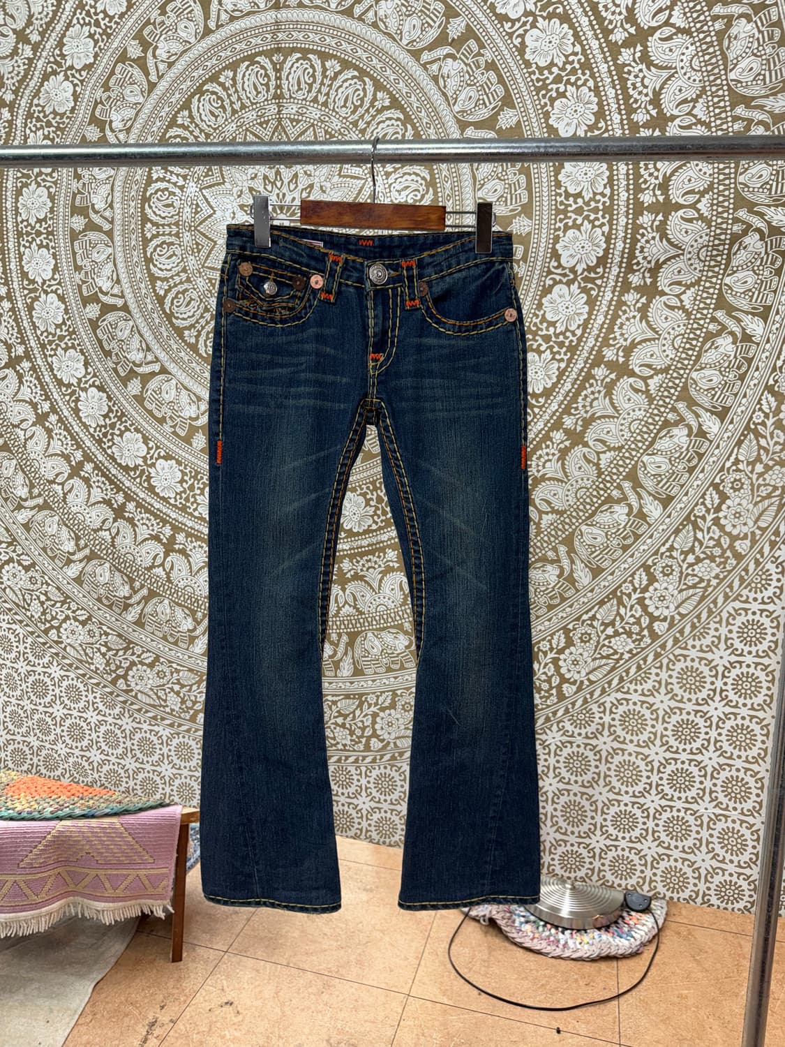 트루릴리젼 조이 슈퍼티 부츠컷 데님팬츠  상품이미지4