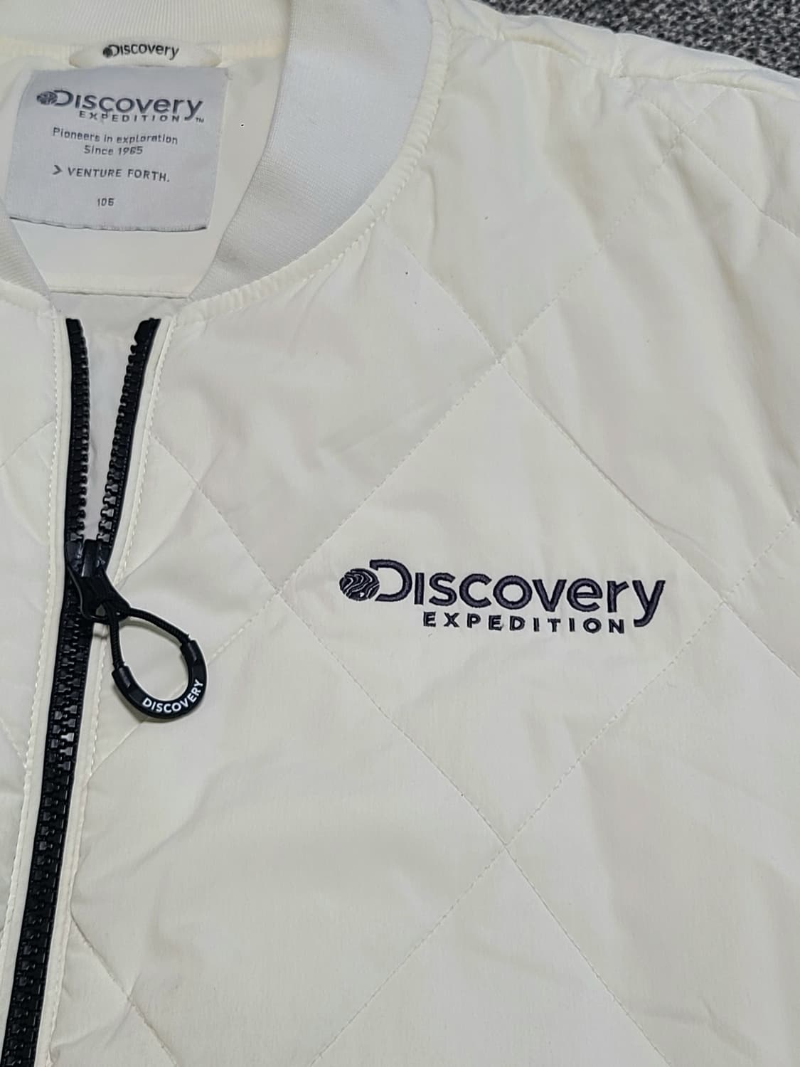 디스커버리 남성 하이랜드 블루종 항공점퍼 105 크림색상 상품이미지8