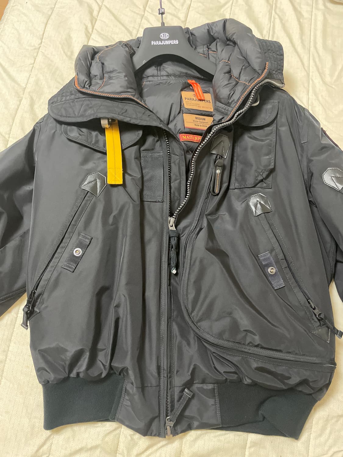 파라점퍼스 고비 23fw M사이즈 상품이미지1