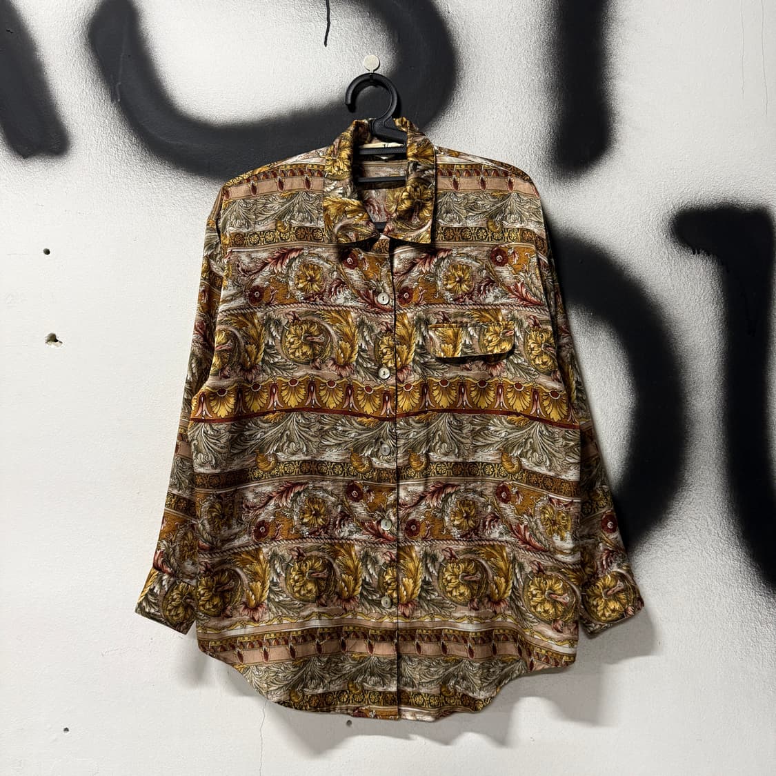 VTG 빈티지 오리엔탈 패턴 금장 원포켓 긴팔 셔츠 상품이미지1