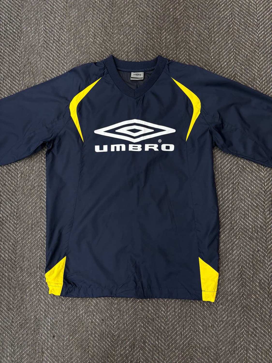 엄브로 웜업 네이비 상품이미지2