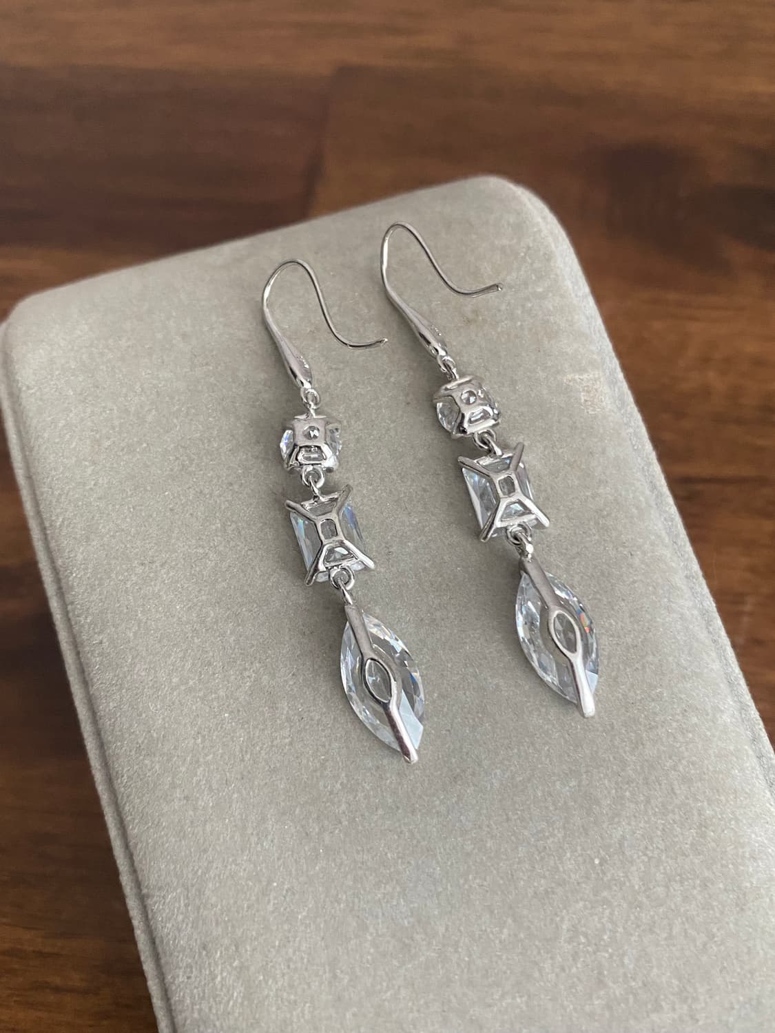 큐빅 악세서리 후크 귀걸이 상품이미지2