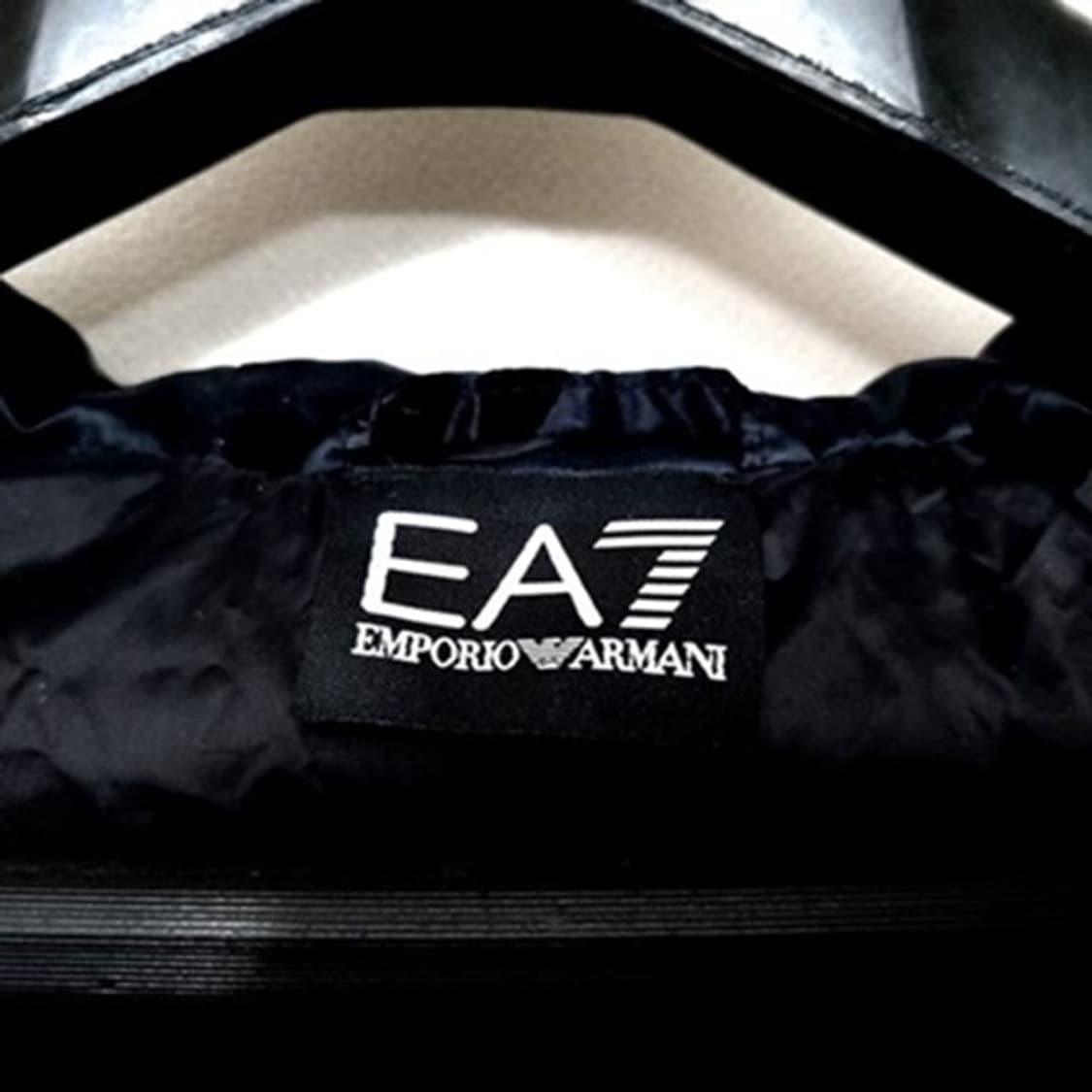 엠포리오알마니 정품 오리털패딩 점퍼 상품이미지7