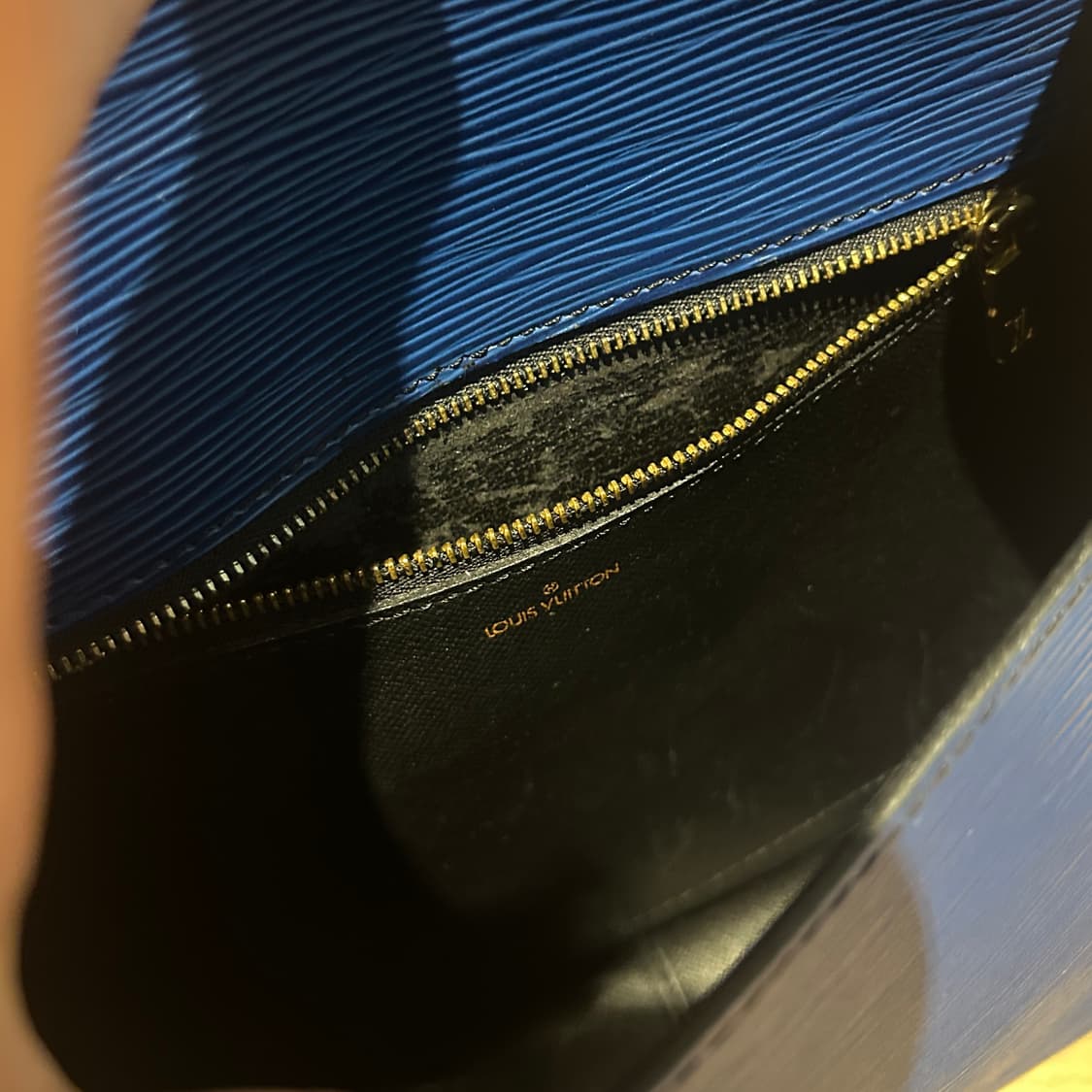 루이비통 에삐 블루 생클라우드 GM 숄더백 크로스백 상품이미지7