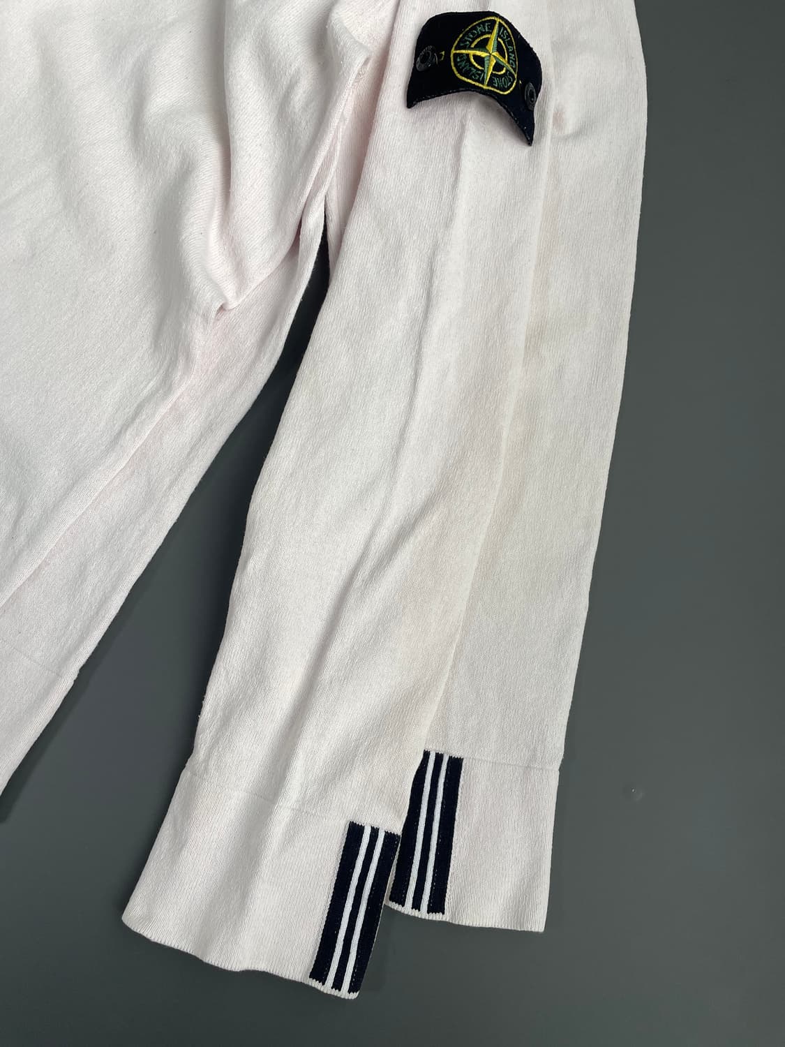 [XL] 스톤 아일랜드 와펜 패치 오가닉 코튼 니트 스웨터 상품이미지6