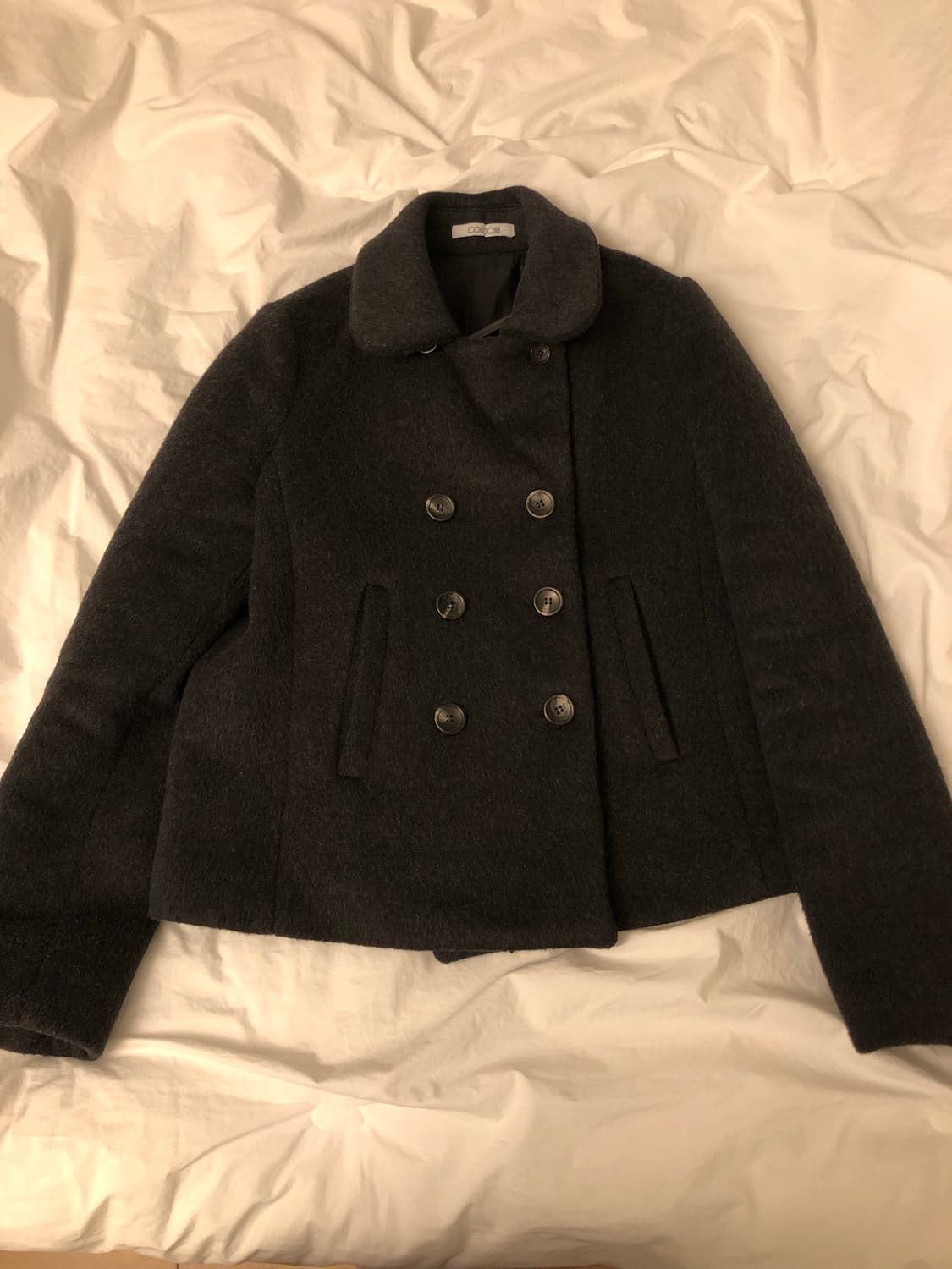 콜로신스 에어리 울 쇼트 코트 차콜 상품이미지1