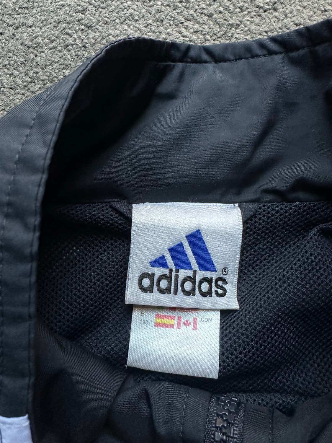 아디다스 FC 바이에른 뮌헨 바람막이 2XL 상품이미지5