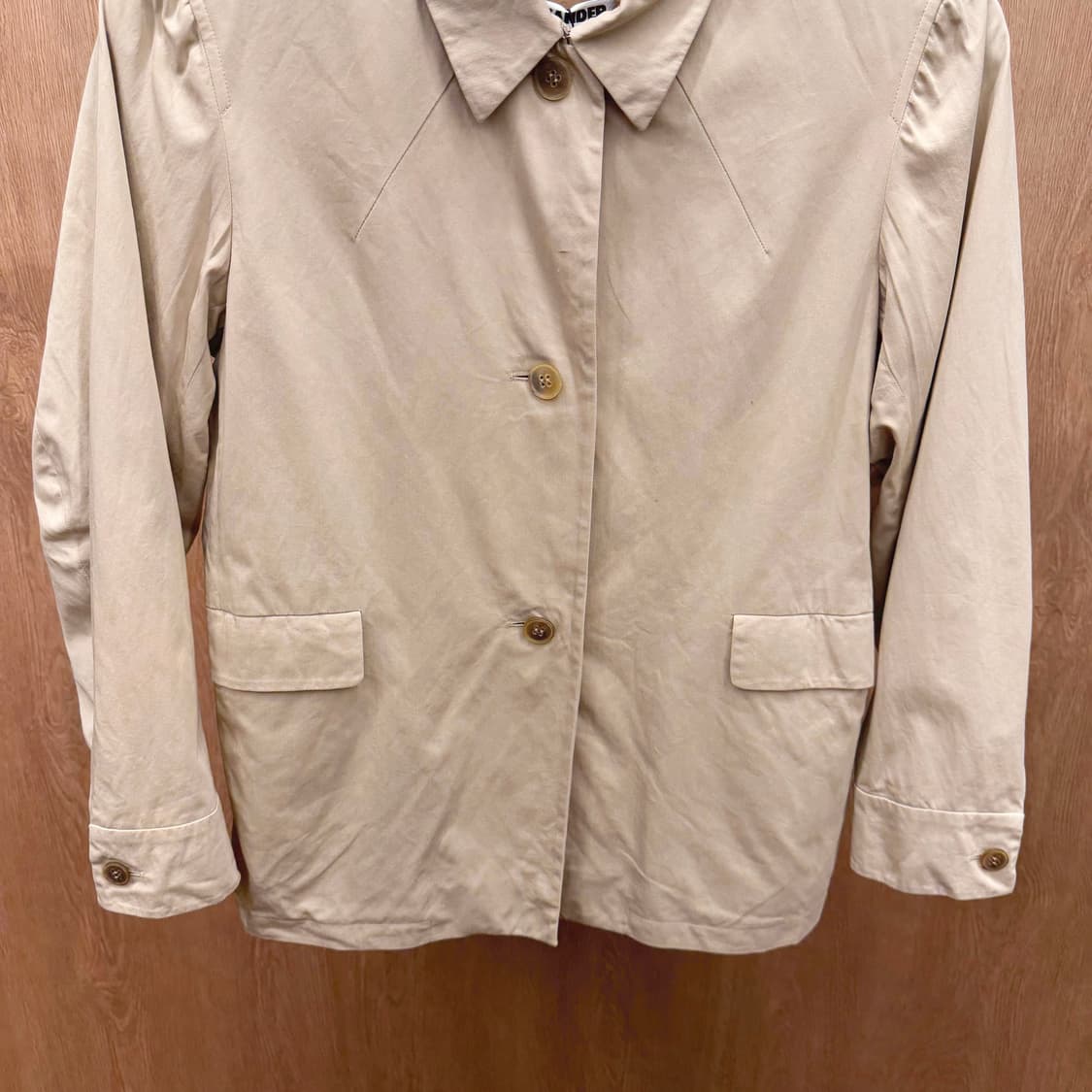 질샌더 테일러드 자켓 싱글 버튼업 플랩 포켓 디테일 레귤러핏 베이지 상품이미지5