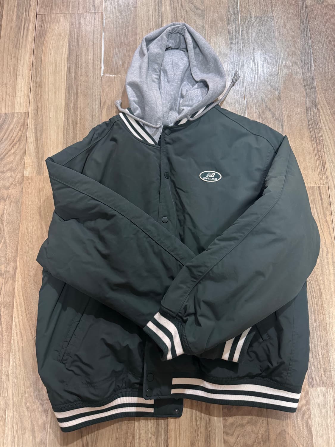 뉴발란스 후드자켓 105 상품이미지1