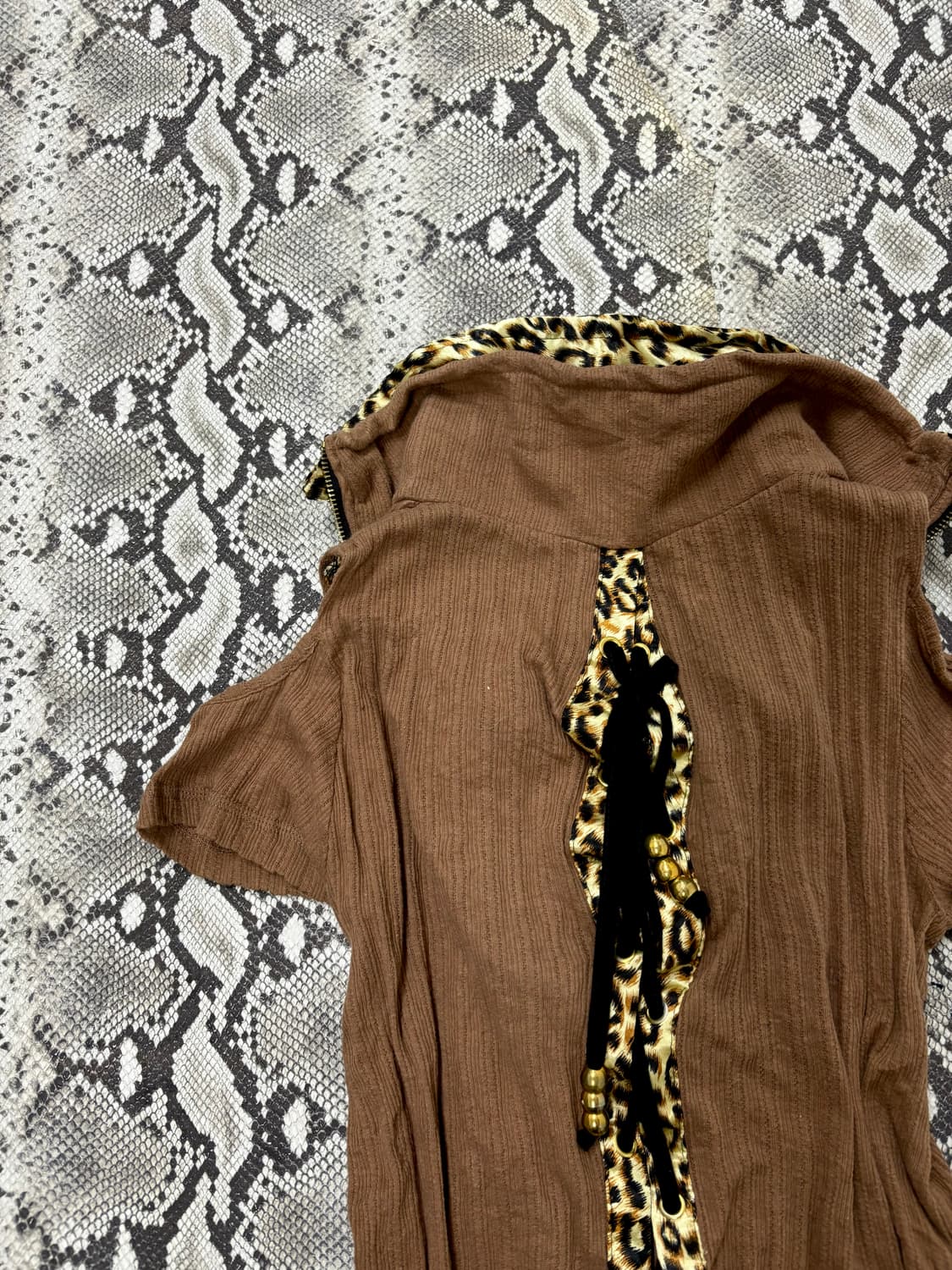 00’s GAL Design Leopard Cross Zipper De 상품이미지7