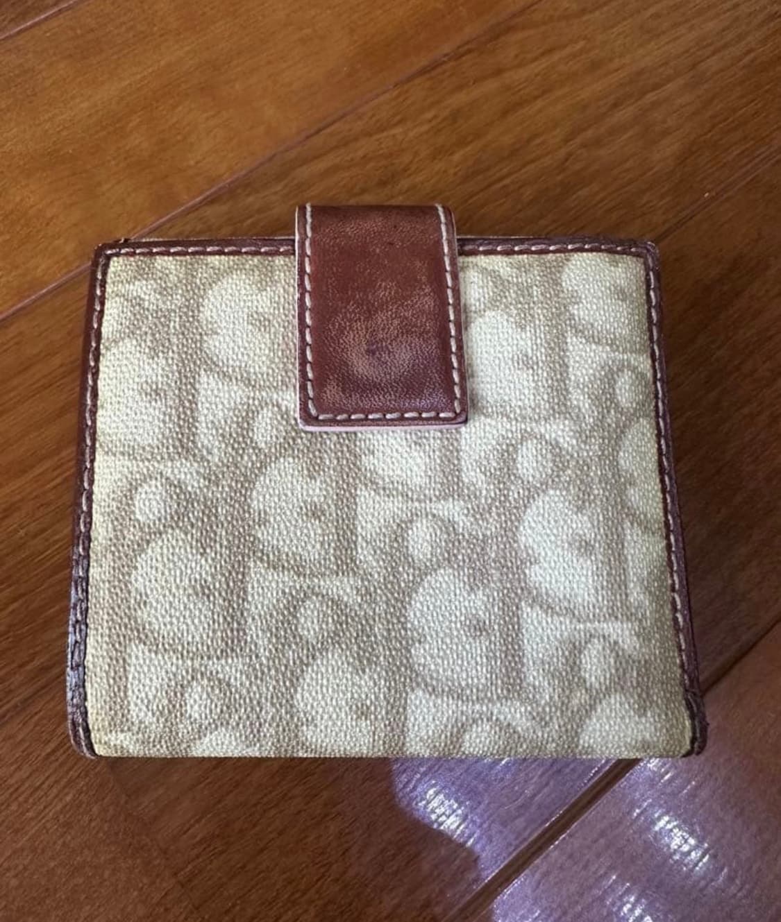 디올 로맨틱 지갑 하트 빈티지 하트참 오블리크 상품이미지6