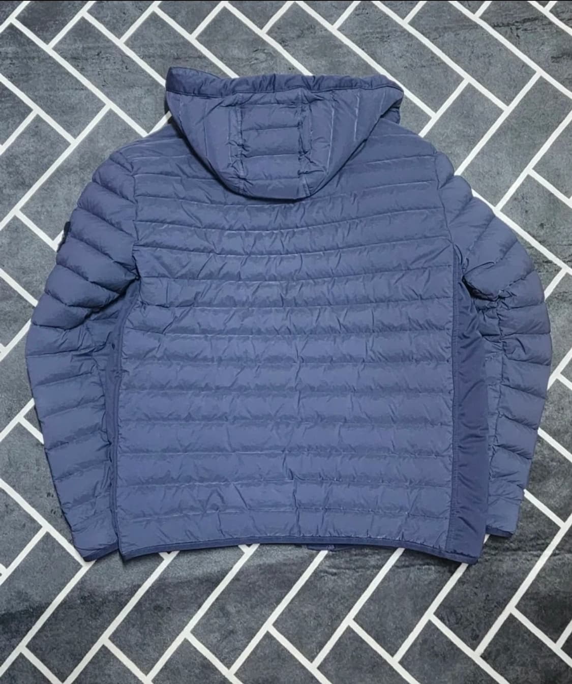 스톤아일랜드 룸우븐 경량패딩 상품이미지2