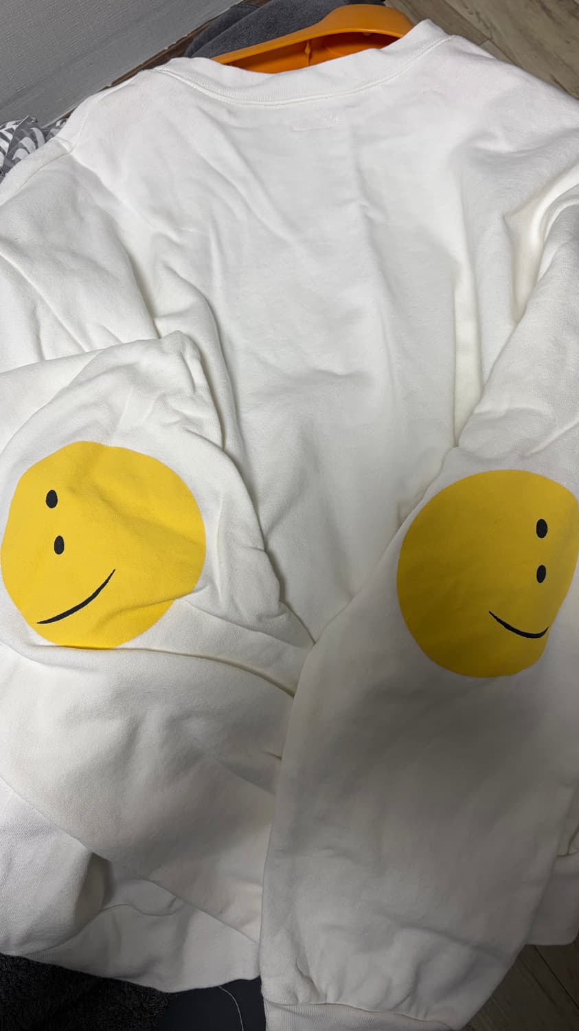 캐피탈 스마일 크루넥 5사이즈 상품이미지5