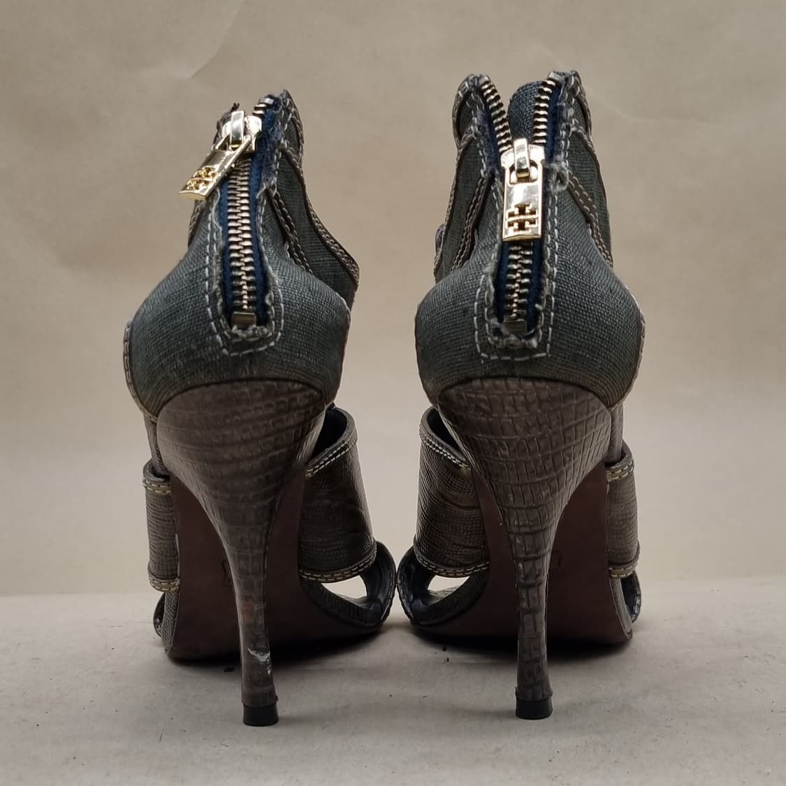 토리버치 글레디에이터 샌들 힐230 굽11 상품이미지4