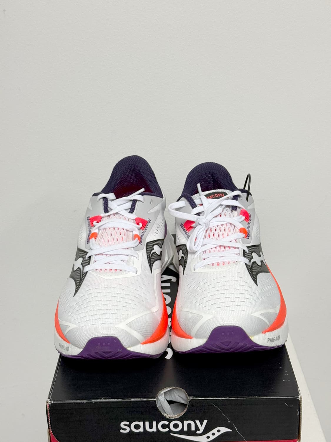 [280] 써코니 엔돌핀 스피드4 비지오렌지 런닝화 상품이미지2