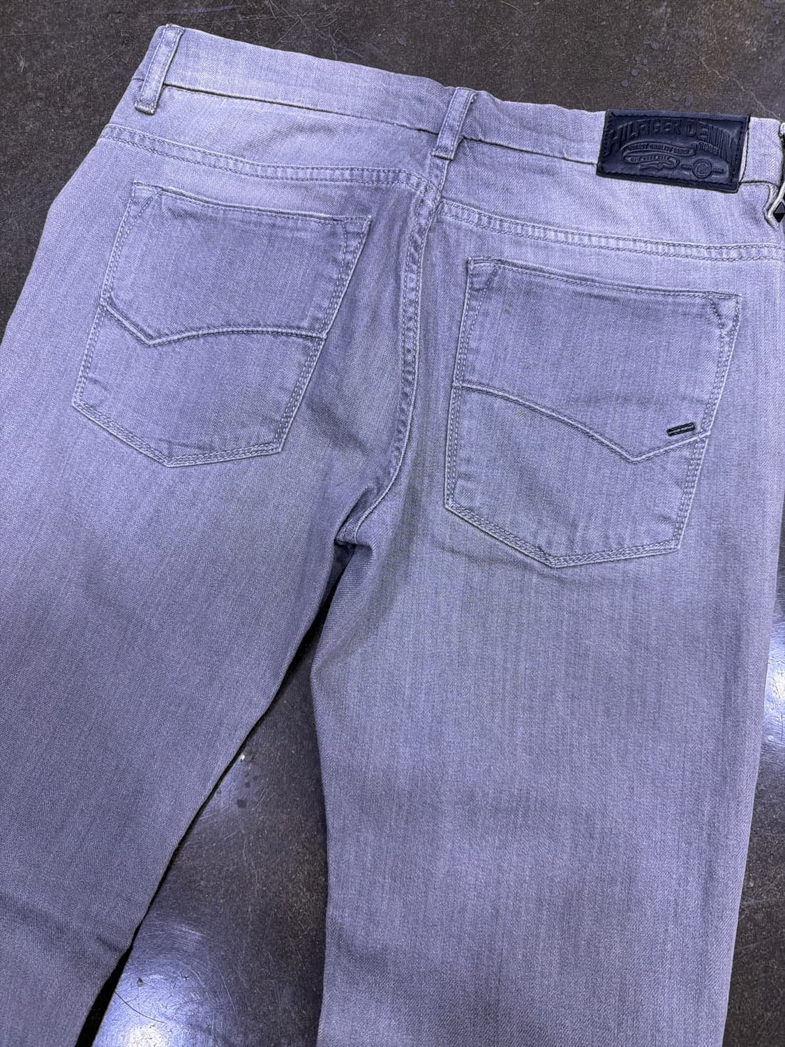 타미힐피거 그레이 워싱 네이트 스키니 슬림 스터드 데님팬츠 32 상품이미지6