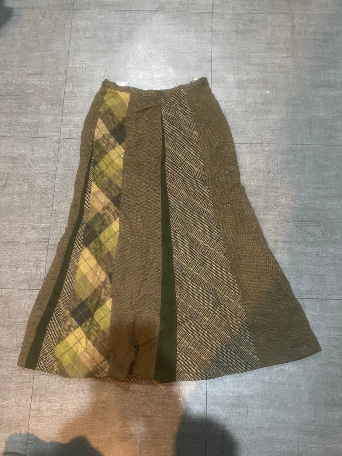 일본빈티지 하구미모리걸 할메카지라떼갸루 패치워크 롱스커트 카키브라운 상품이미지1