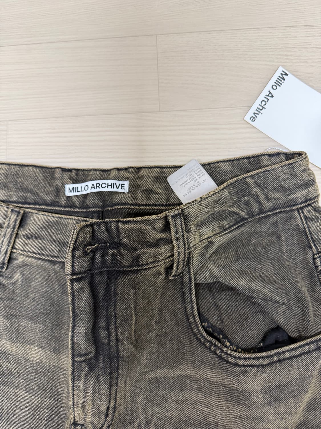 밀로아카이브 리플렉트 커브드 팬츠 L 워시드브라운 상품이미지2