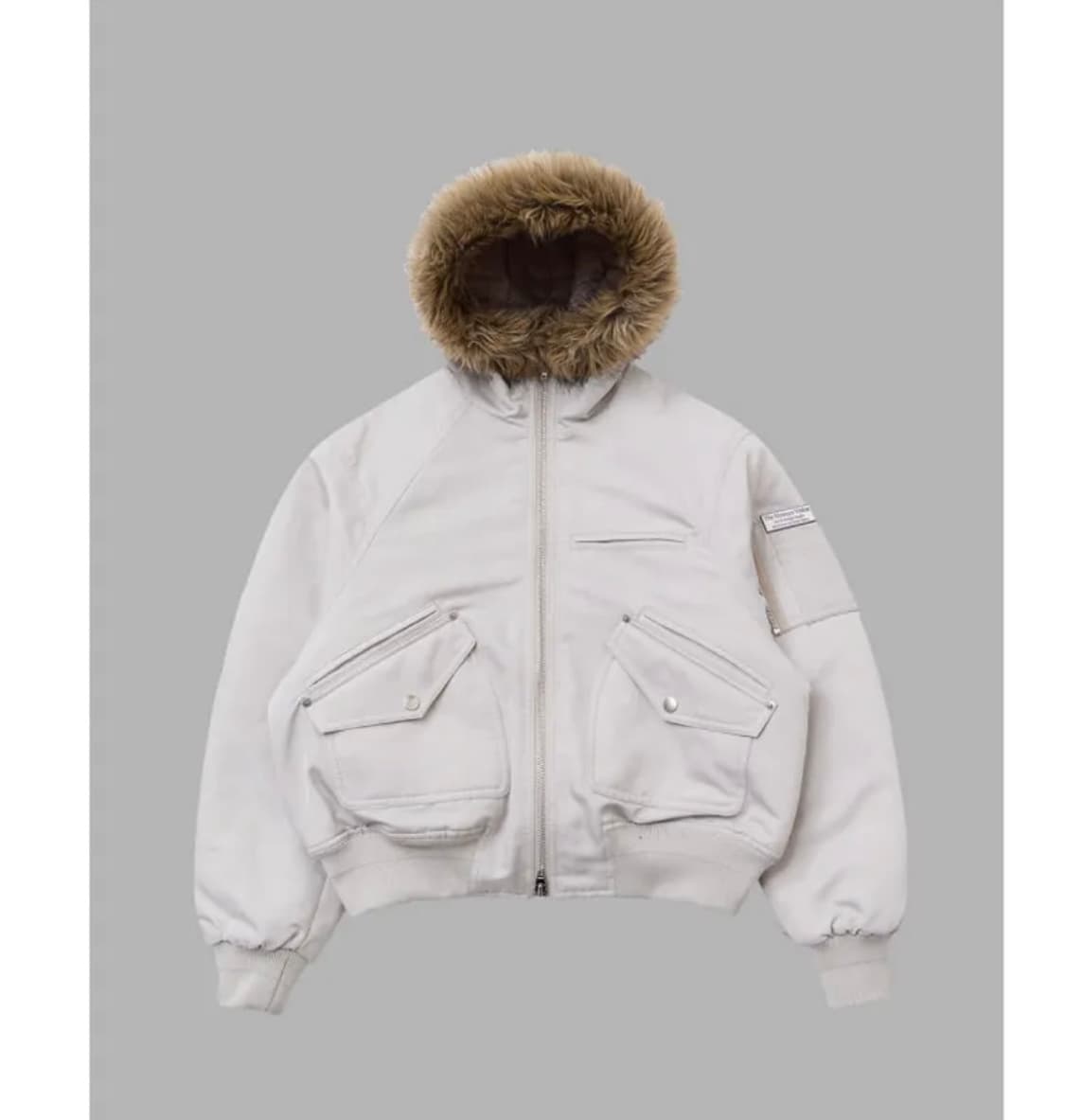 더뮤지엄비지터 fur hood metal logo ma-1 jumper  상품이미지1