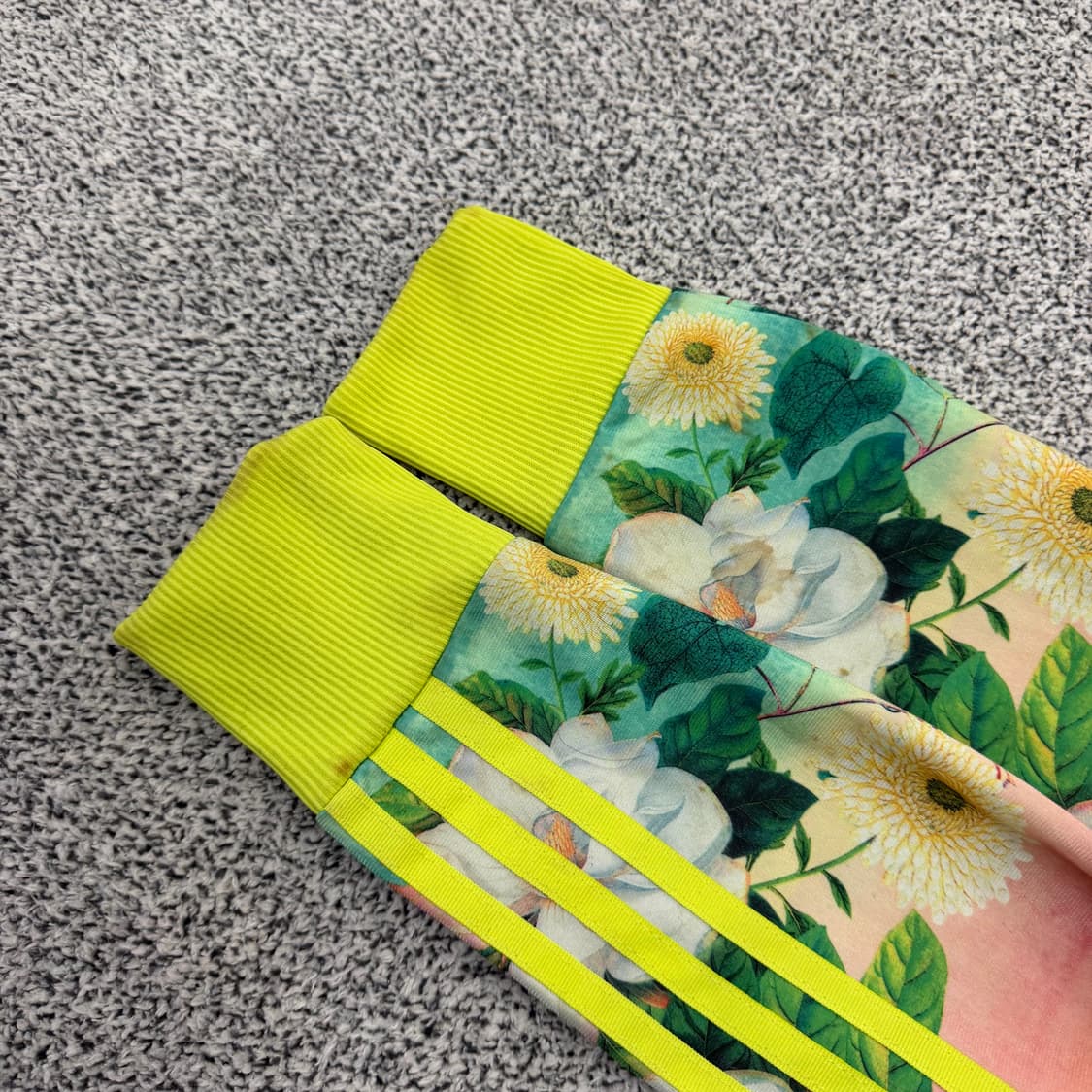 90 아디다스 플로럴 한정판 져지 0130H1 상품이미지6