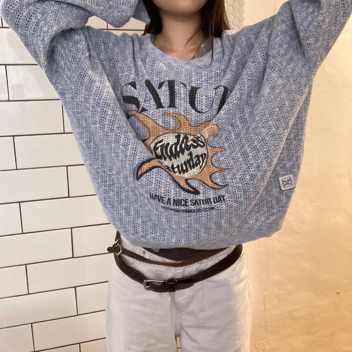 세터(SATUR) 로고 자수 네트 니트 상품이미지3