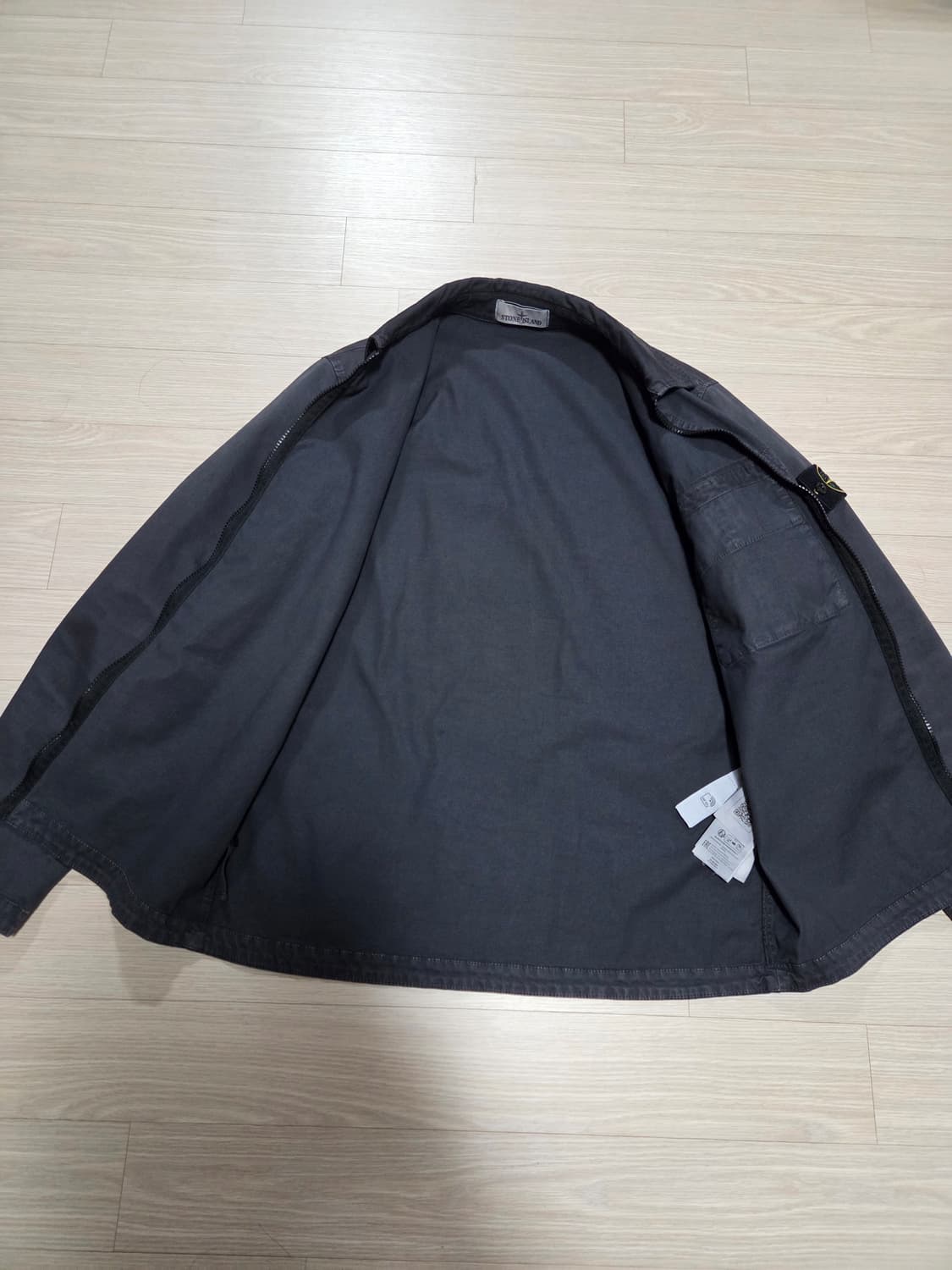 [23SS] 스톤아일랜드 가먼트다이 코튼 셔츠 자켓 (L) 상품이미지5