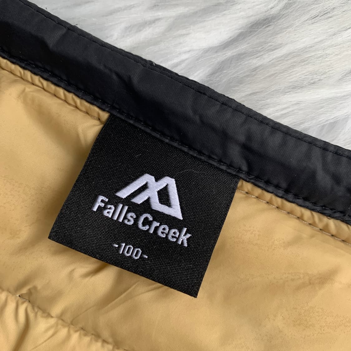 폴스크릭 Falls Creek 브이넥 경량패딩 1834 상품이미지4