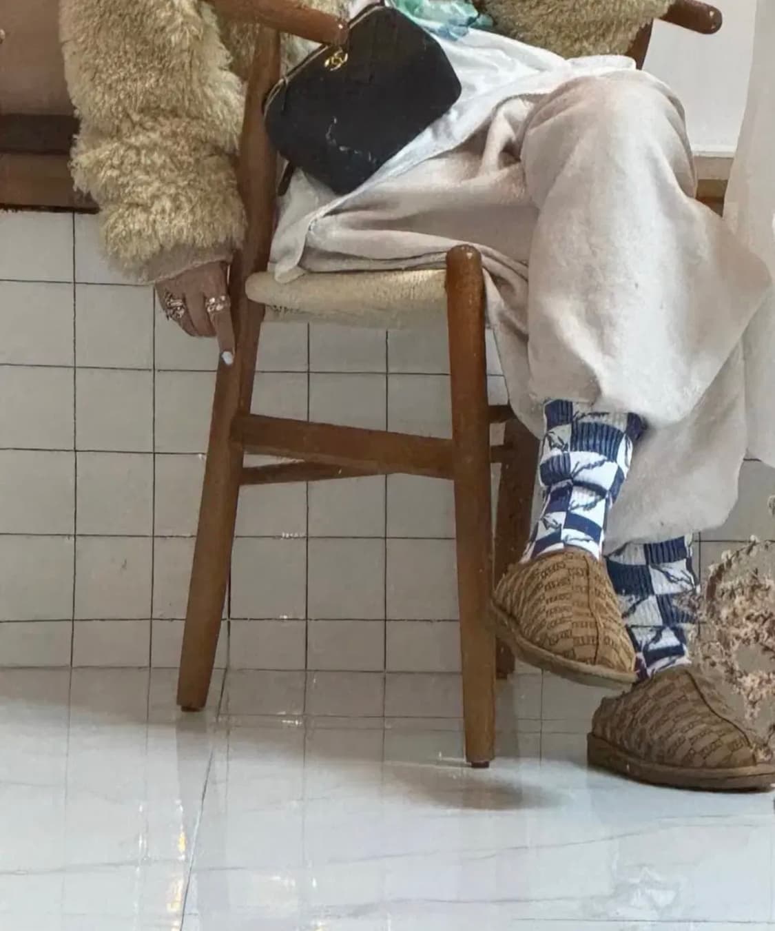 Kith 어그 슬레퍼 상품이미지3