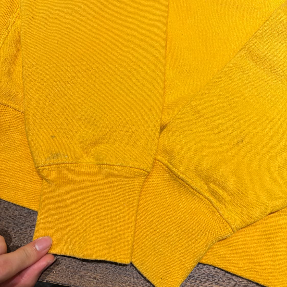 챔피온 정품 리버스위브 옐로우 스웻 셔츠 상품이미지9