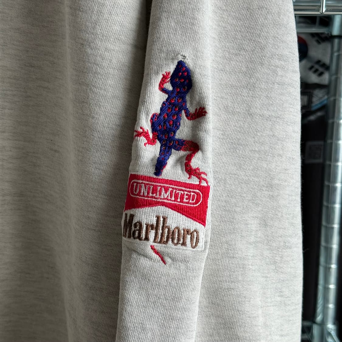 90s 말보로 리자드 스웻셔츠 상품이미지4