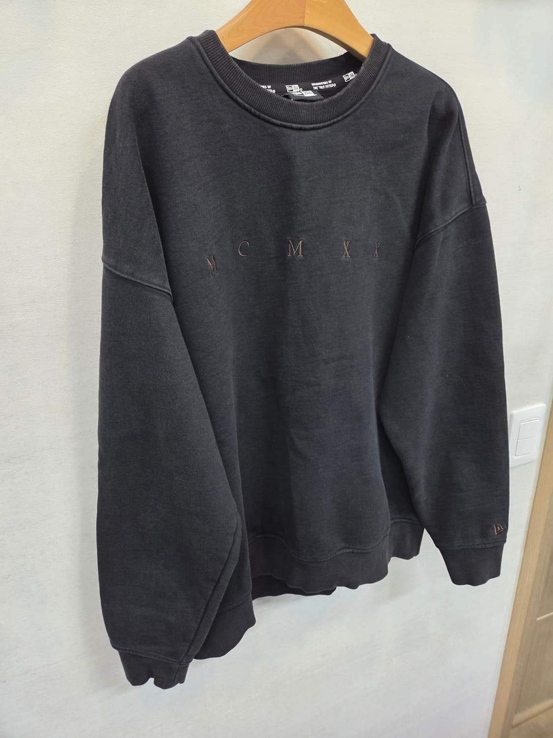 뉴에라 mcmxx 빅로고 기모 맨투맨 xl 상품이미지7