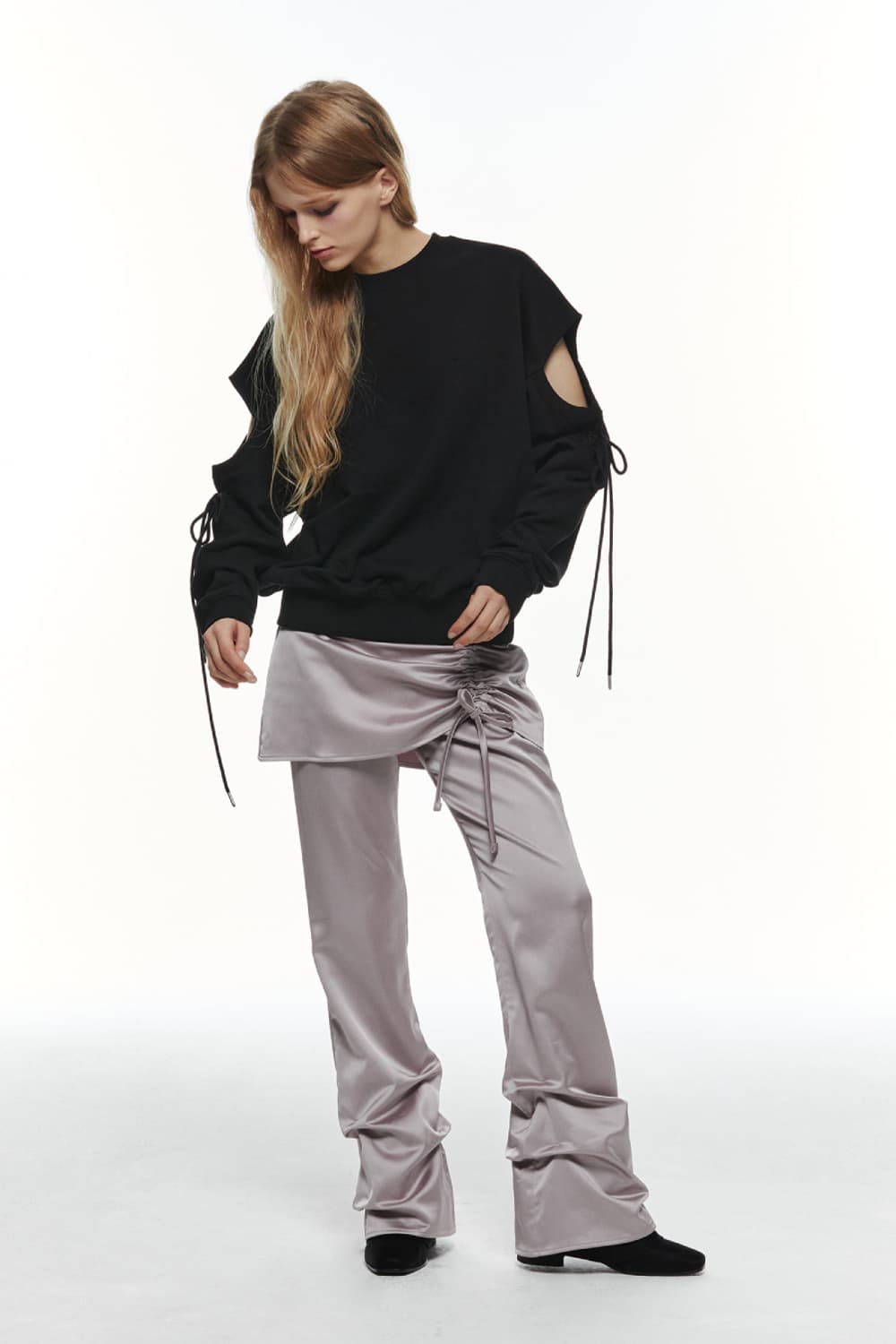 쓰리투에이티 소매트임 맨투맨 (블랙) 새상품 40000 상품이미지5