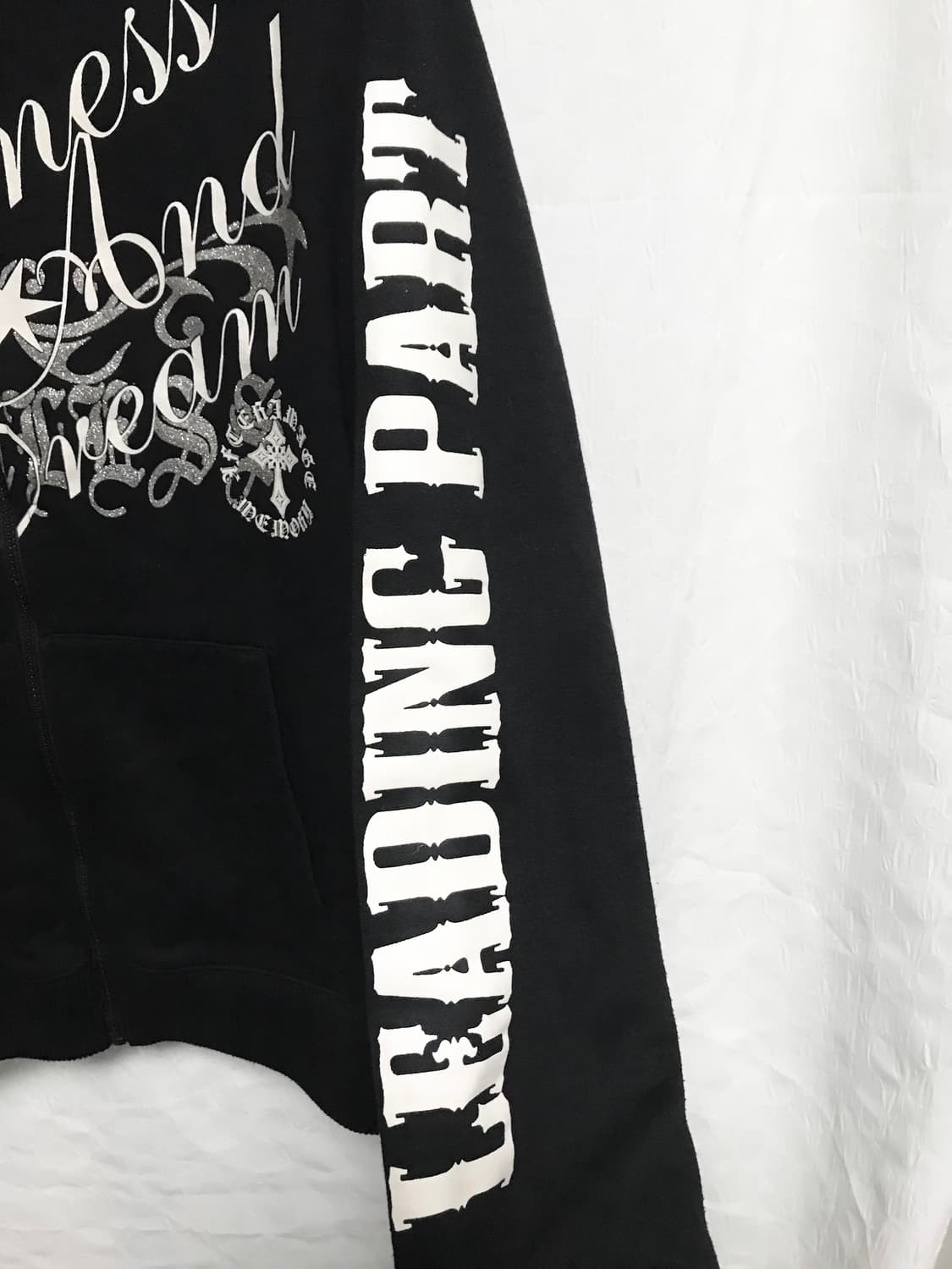 빈티지 펑크 트라이벌 십자가 글리터 레터링 후드 집업 상품이미지4