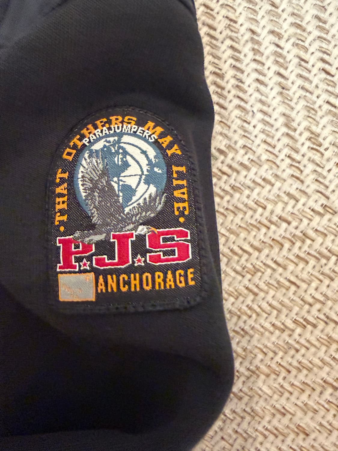 [상태좋음] 파라점퍼스 엘리엇 니트패딩 M 23년식 상품이미지3