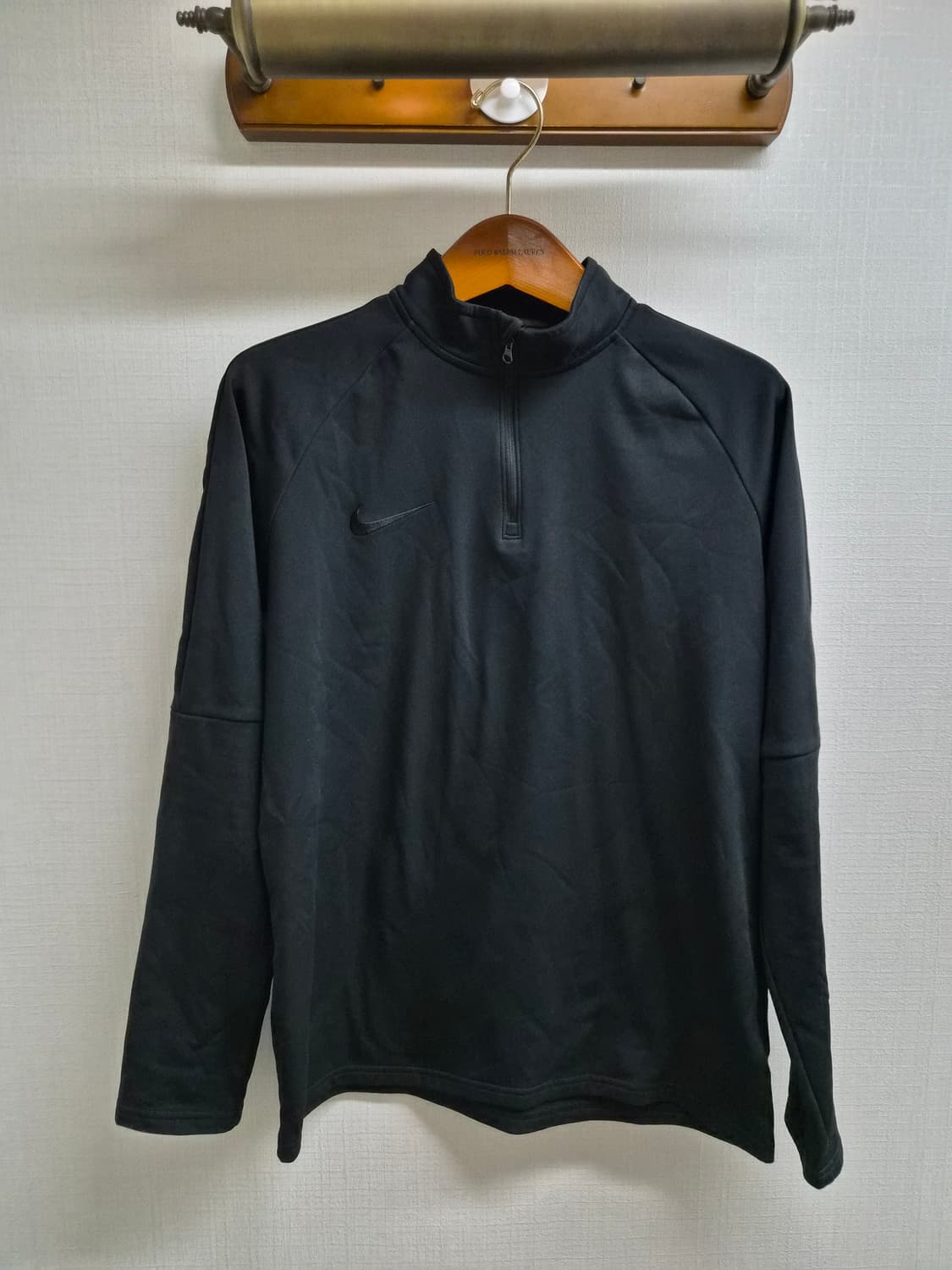 L) 나이키 드라이핏 쿼터집업 팝니다 상품이미지1