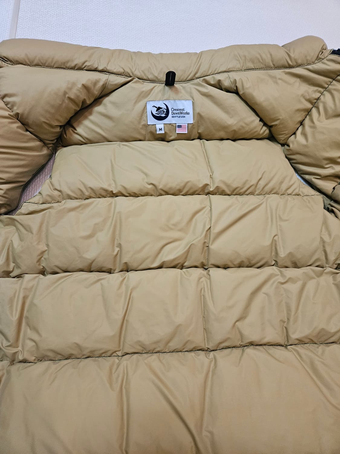 크레센트다운웍스 패딩 베스트 상품이미지3