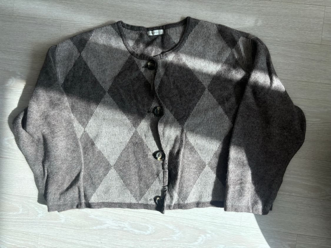 모리걸 아가일 니트 가디건 상품이미지1