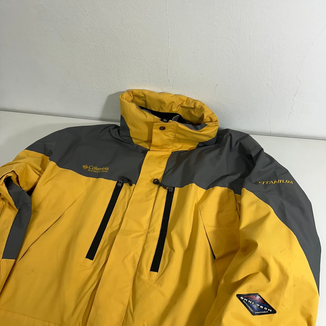 L 105 컬럼비아 후리스탈부착 투웨이 나일론 티타늄 바람막이 상품이미지2