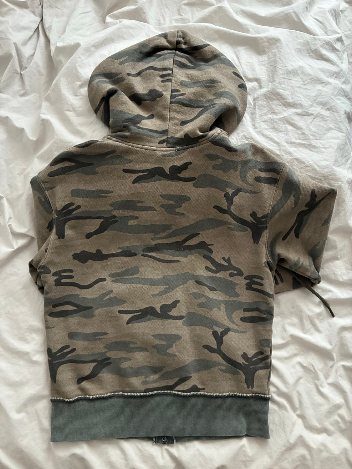 아캄 Contrast Logo Zip-Up Hoodie (Khaki) 상품이미지2