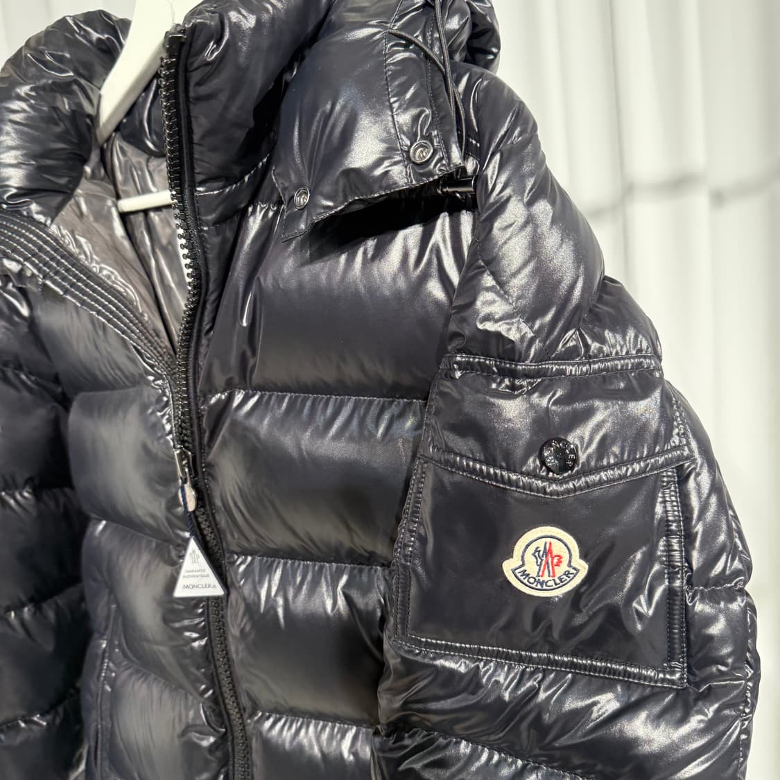 [정품] 몽클레어 마야 다운 패딩 블랙 2사이즈 상품이미지5