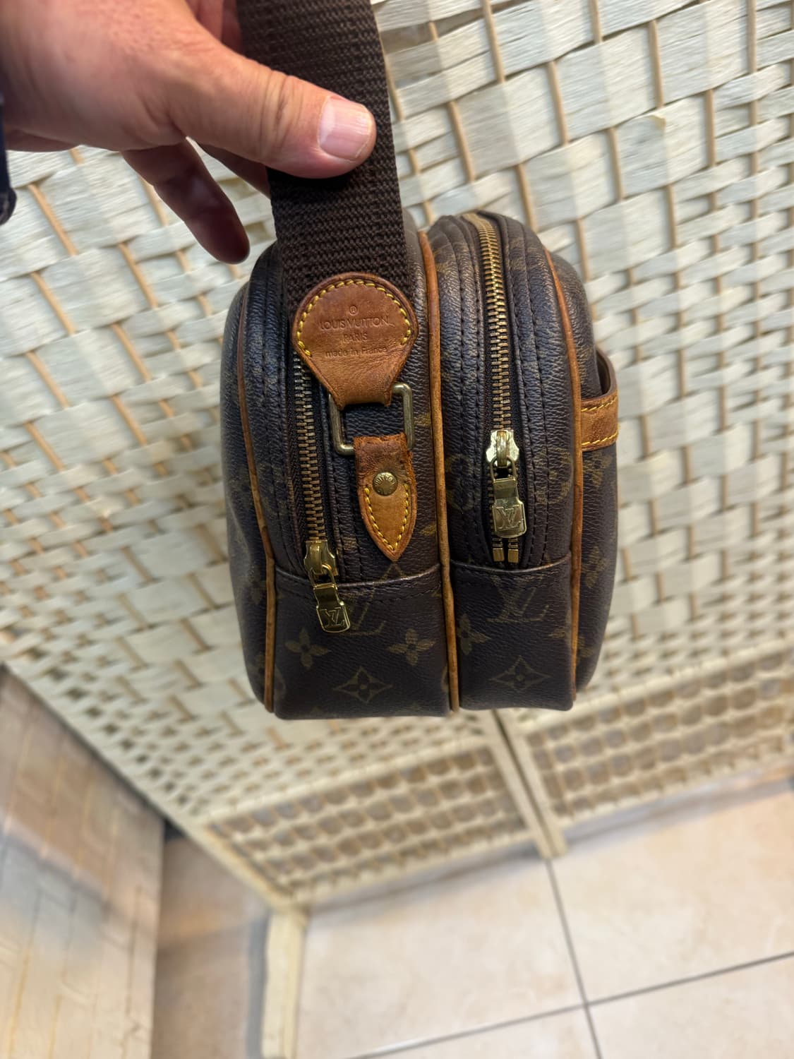 정품 루이비통 리포터PM 팝니다 상품이미지4