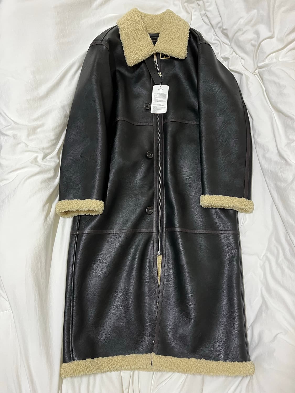 새상품 ) 임블리 덤블이쏙배색라인 무스탕 상품이미지7