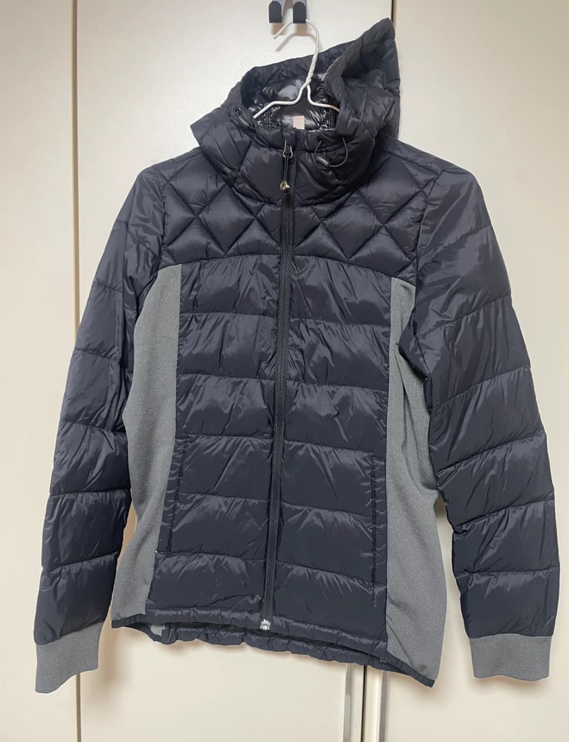 Daiz 데이즈여성 경량 후드 패딩 S (90) 상품이미지1