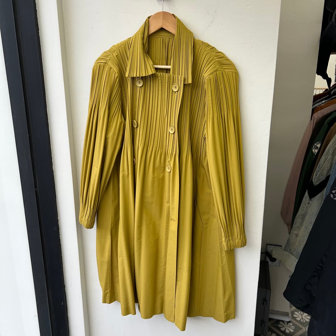 플리츠플리즈 옐로우 원피스 상품이미지2