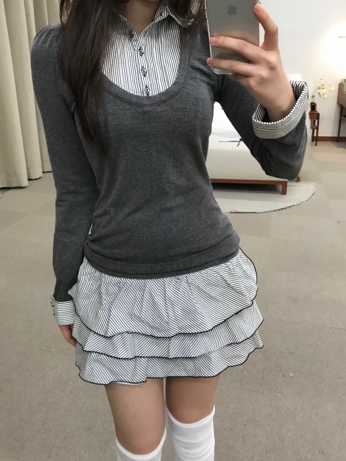 Gray ruffle-skirt shirt-collar dress 상품이미지2
