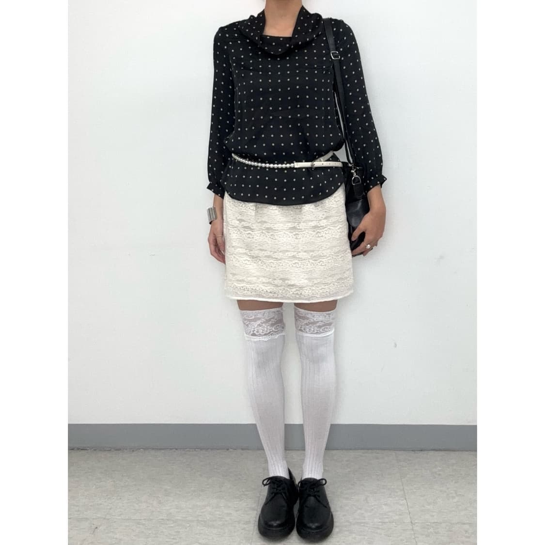 빈티지 블랙 도트 블라우스 상품이미지2