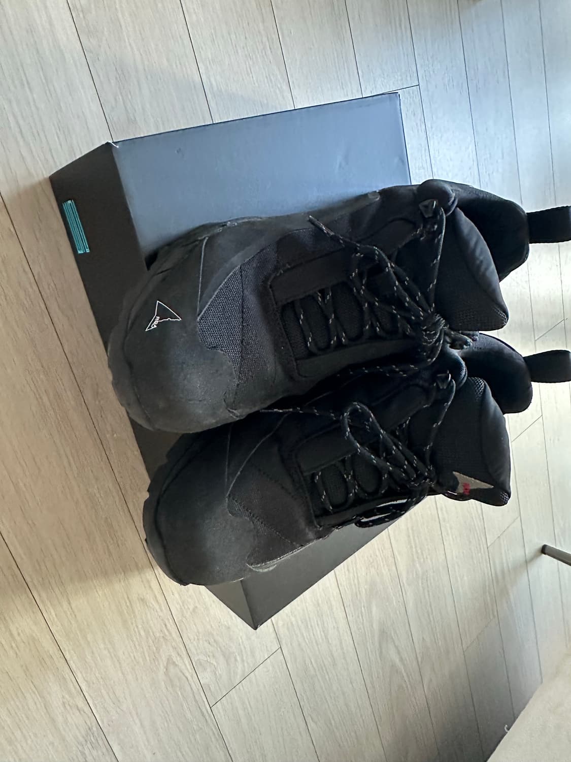 로아 하이킹 카타리나 블랙 상품이미지1