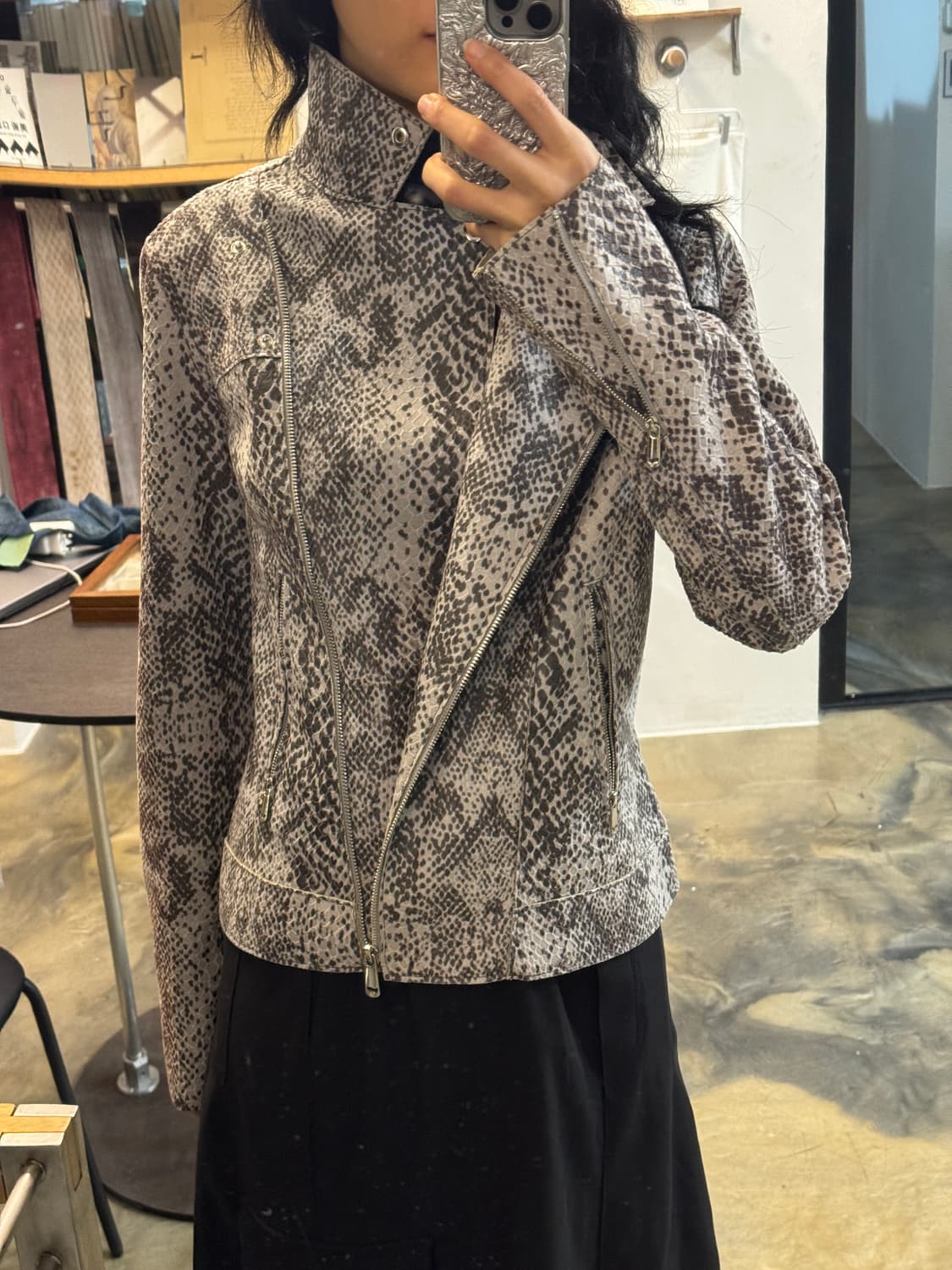 레오파드 하이넥 라이더 자켓 상품이미지3